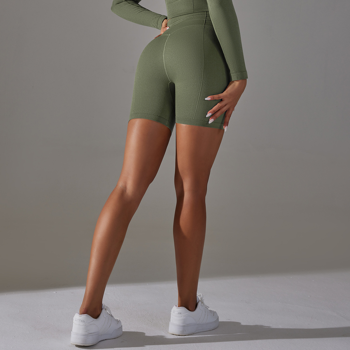 seamless solid color polka dot jacquard high-waisted tummy-control butt-lifting yoga shorts fitness running pants for women - Image 4